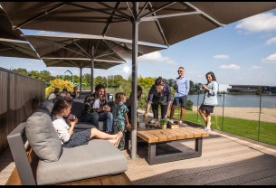 Lounge Terras 01