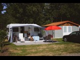 SUPERCOMFORT_KAMPEREN_CARAVAN_AUTO_STEL_RODE_PARASOL-2.jpg